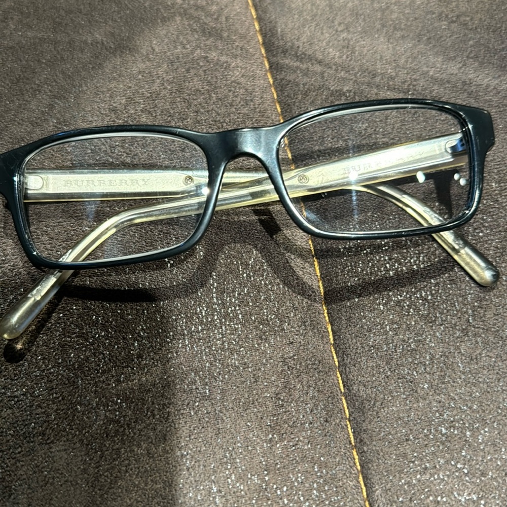 Eye glasses Burberry
